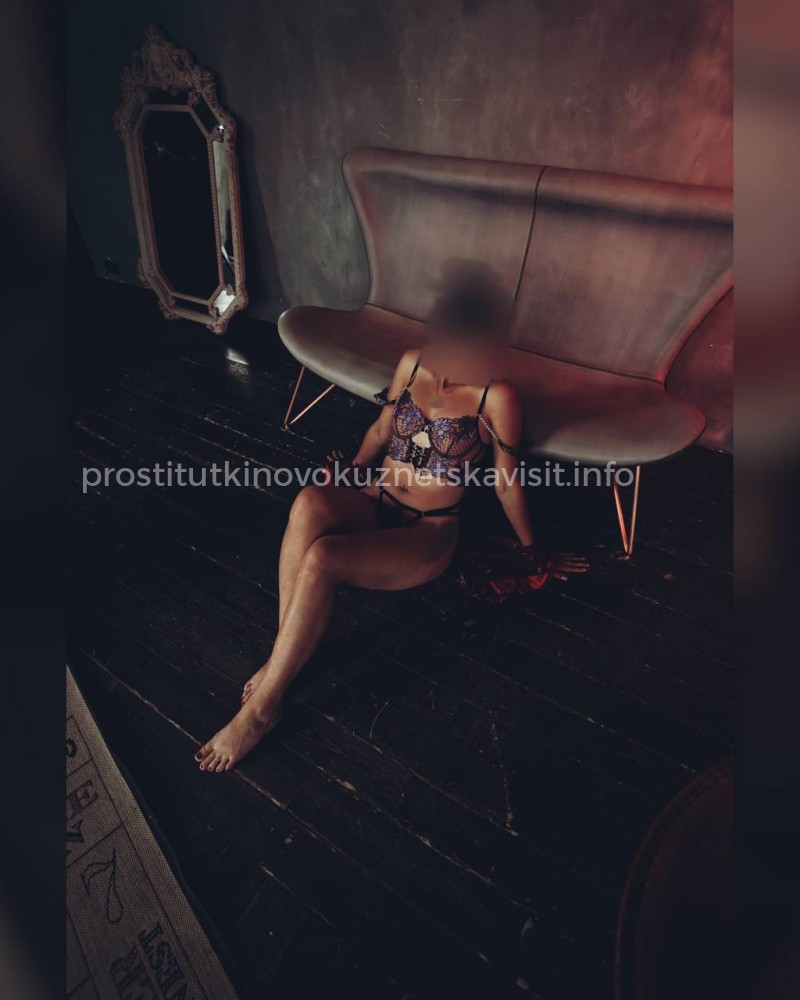 Анкета проститутки Анюта - метро Красносельский, возраст - 25